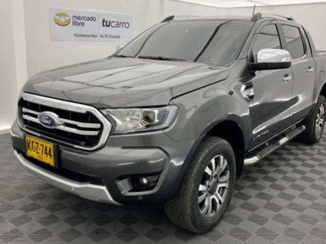 Ford Ranger 3.2 Limited CO Pick-Up 4x4 gris $180.000.000