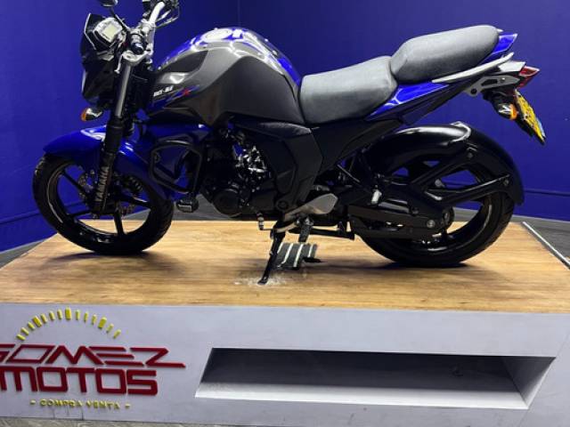Yamaha FZ 150 2017 frenos disco automático $6.500.000