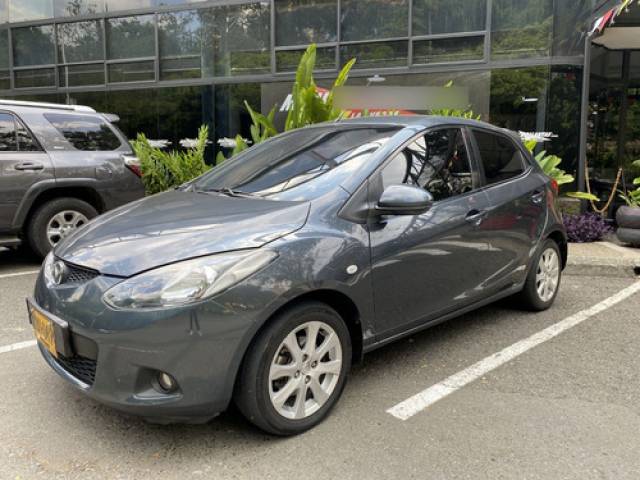 Mazda 2 1.5 2011 dirección electroasistida gasolina $33.900.000